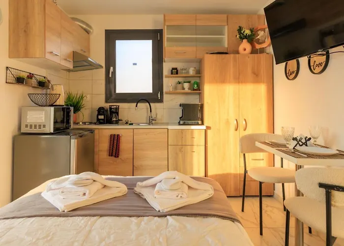 Aiolos Super Lux Suite Jucuzzi Nea Smyrni Centre