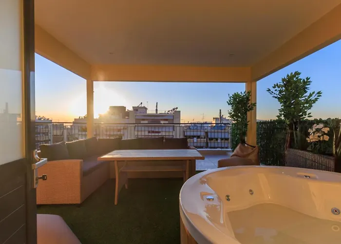 Aiolos Super Lux Suite Jucuzzi Nea Smyrni Centre