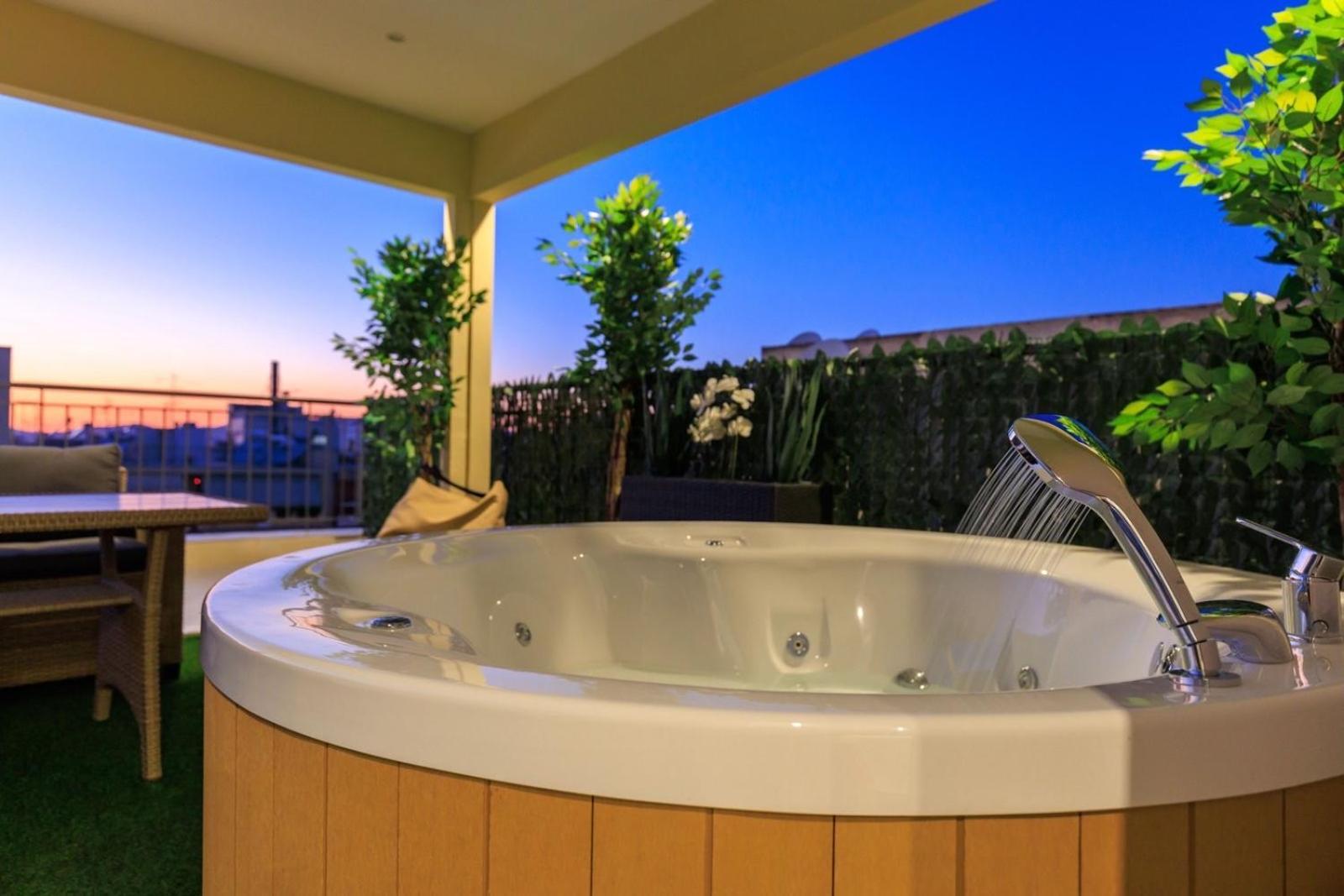 Apartment Aiolos Super Lux Jucuzzi Nea Smyrni Centre Athens