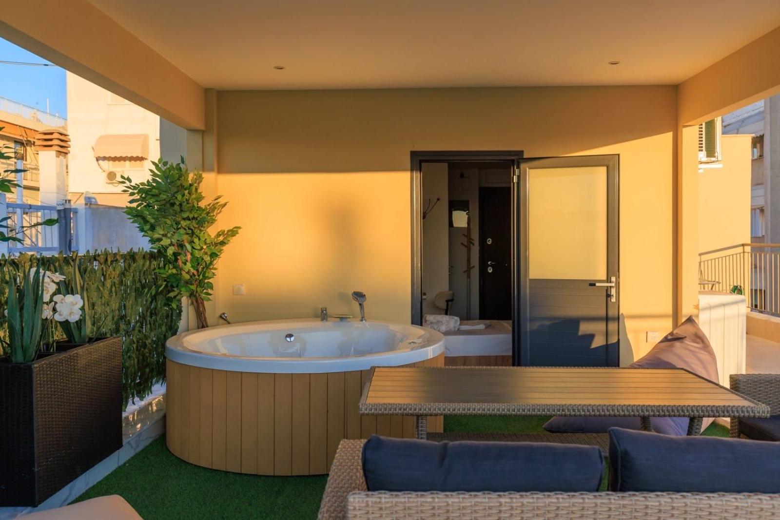 Aiolos Super Lux Jucuzzi Nea Smyrni Centre Apartment